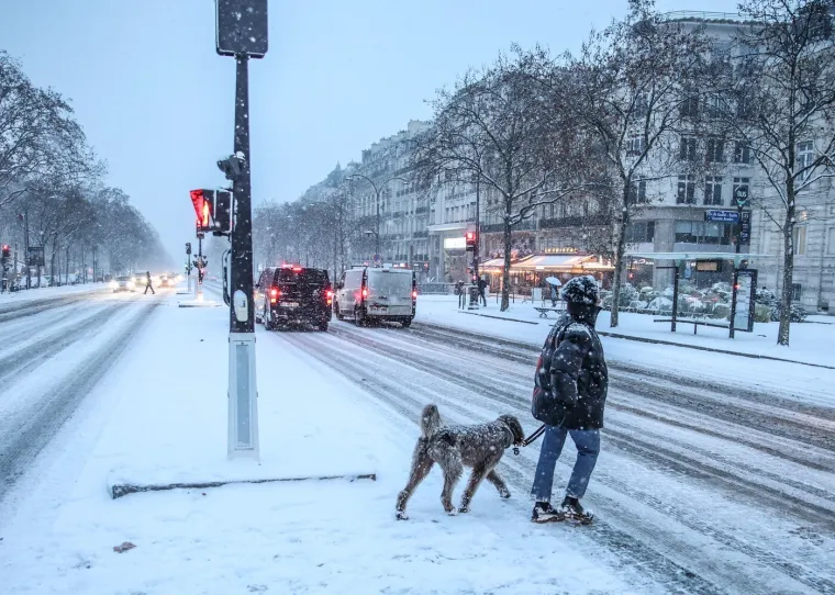 Oluja i ledeni val paralizirali Europu: Dio kontinenta priprema se za novu 'rundu' snijega i leda