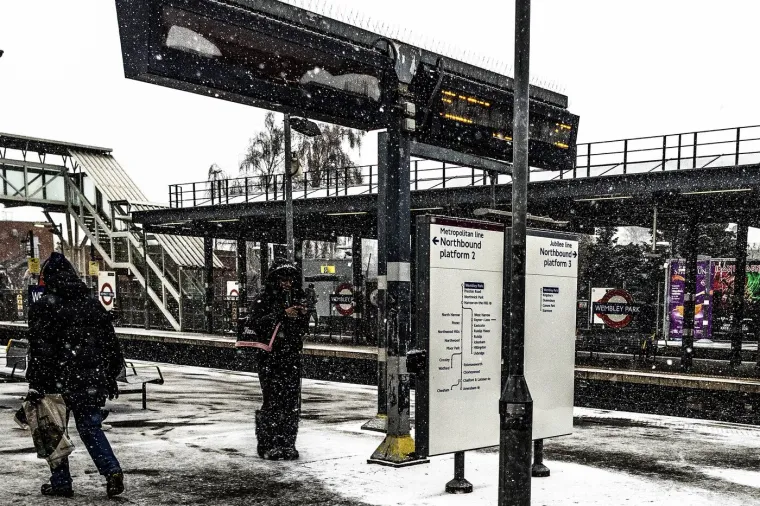 Oluja i ledeni val paralizirali Europu: Dio kontinenta priprema se za novu 'rundu' snijega i leda