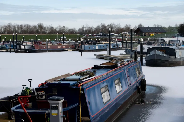 Oluja i ledeni val paralizirali Europu: Dio kontinenta priprema se za novu 'rundu' snijega i leda
