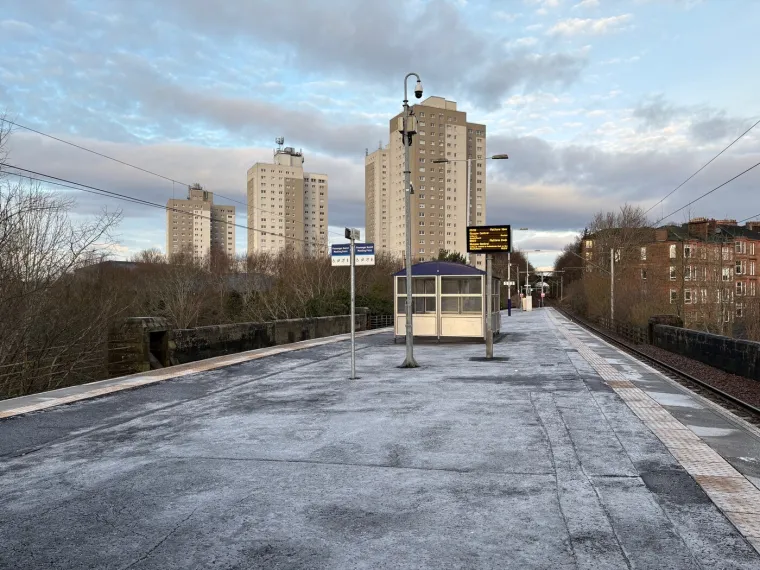 Oluja i ledeni val paralizirali Europu: Dio kontinenta priprema se za novu 'rundu' snijega i leda