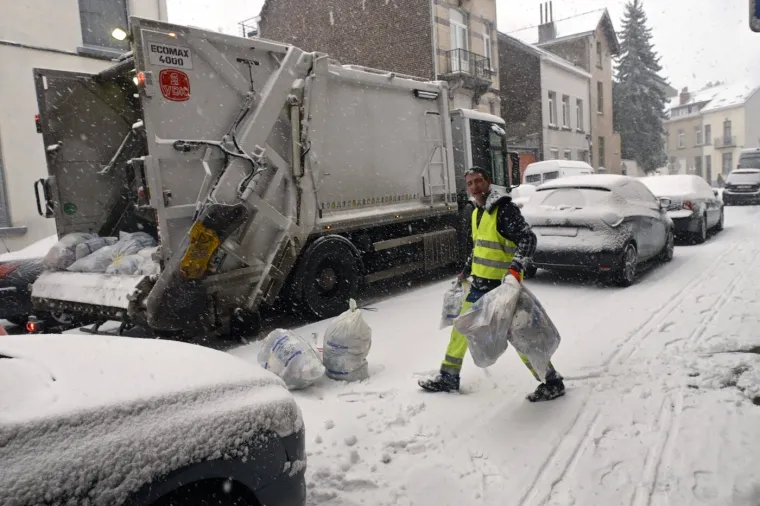 Oluja i ledeni val paralizirali Europu: Dio kontinenta priprema se za novu 'rundu' snijega i leda