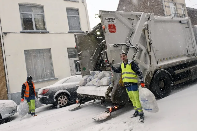 Oluja i ledeni val paralizirali Europu: Dio kontinenta priprema se za novu 'rundu' snijega i leda