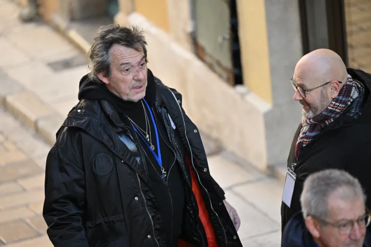 Posljednji ispraćaj francuske dive okupio mno&scaron;tvo: Dirljive poruke na pogrebu Brigitte Bardot