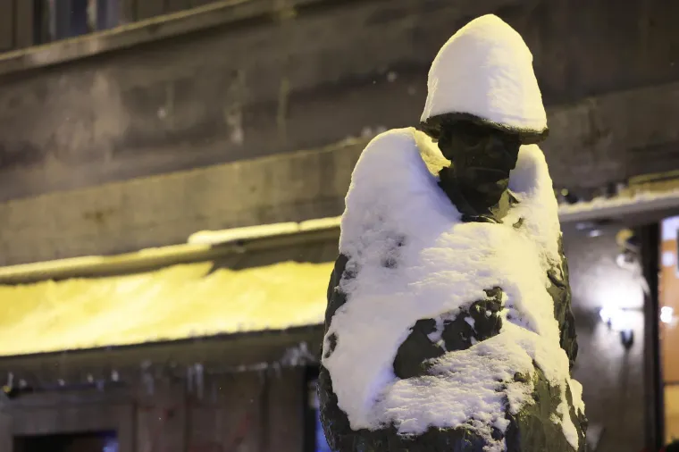 Prometnice su čiste, ali nogostupi? Ovako izgledaju ulice nakon &scaron;to je snijeg 'zatrpao' Zagreb