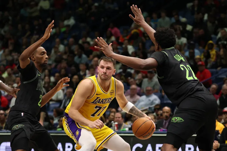 Luka Dončić dominirao parketom, a svi su primjetili tenisice na njegovim nogama: Evo koliko ko&scaron;taju