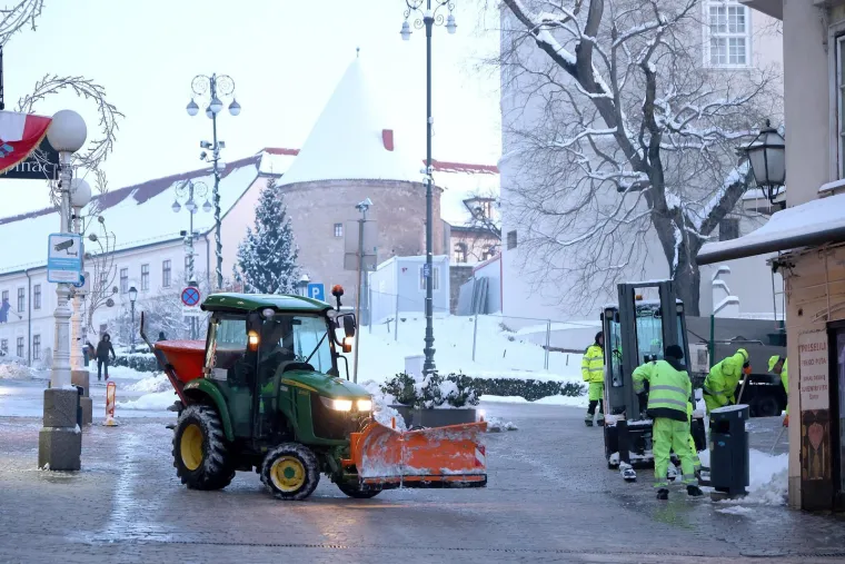 Pogledajte prizore 'zaleđene' Hrvatske, u jednom mjestu izmjereno -21&deg;C! Stanovnici u &scaron;oku