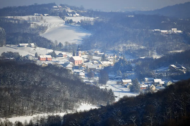 Pogledajte prizore 'zaleđene' Hrvatske, u jednom mjestu izmjereno -21&deg;C! Stanovnici u &scaron;oku