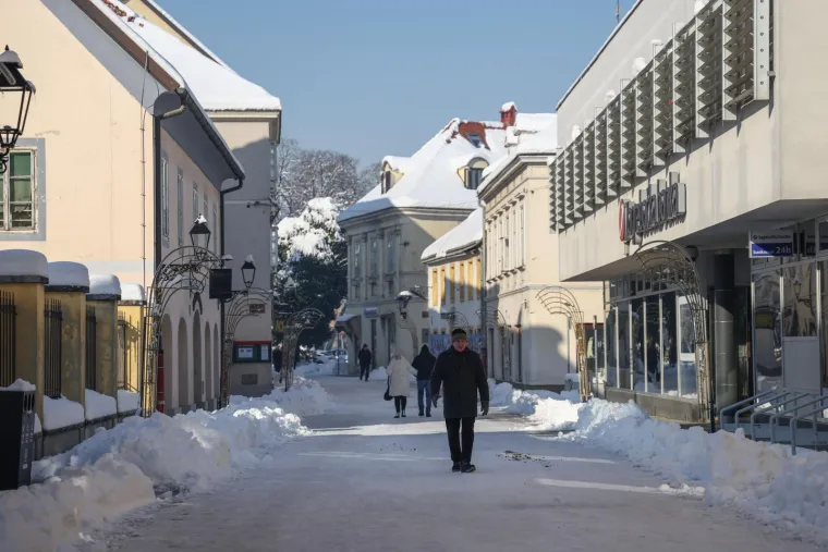 Pogledajte prizore 'zaleđene' Hrvatske, u jednom mjestu izmjereno -21&deg;C! Stanovnici u &scaron;oku