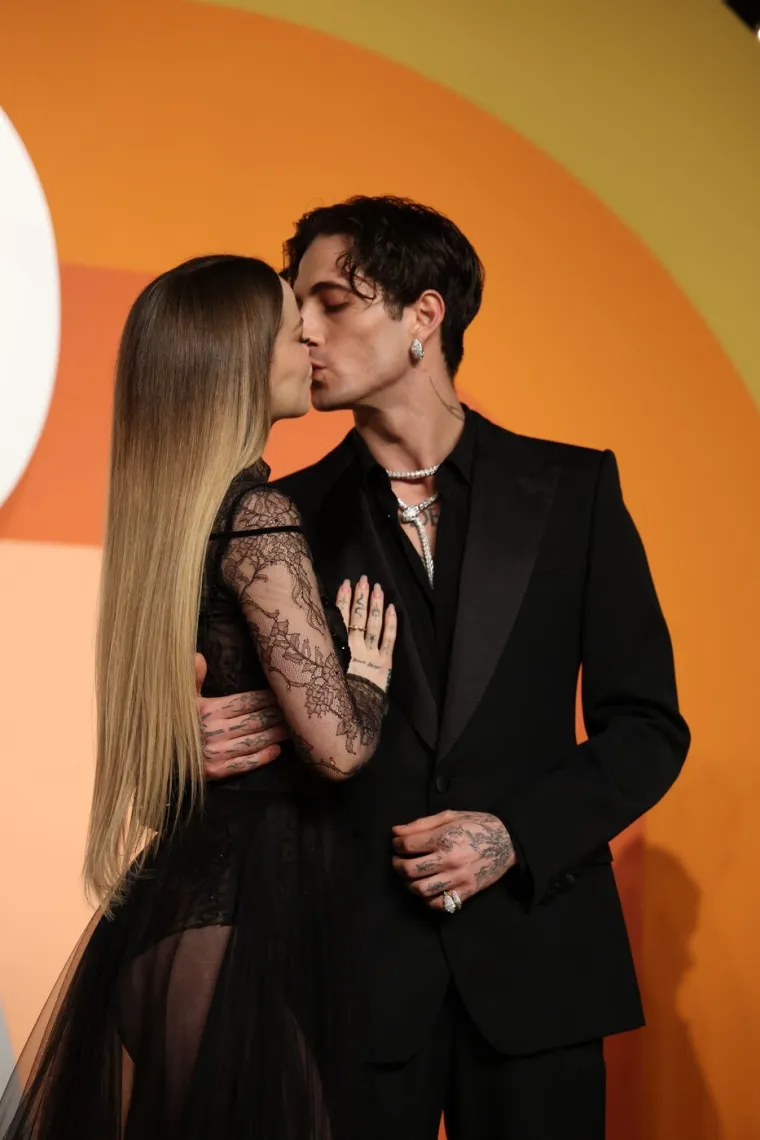 Zavodnica koja je rasplakala milijune žena: Internet bruji o zaručnici Damiana Davida