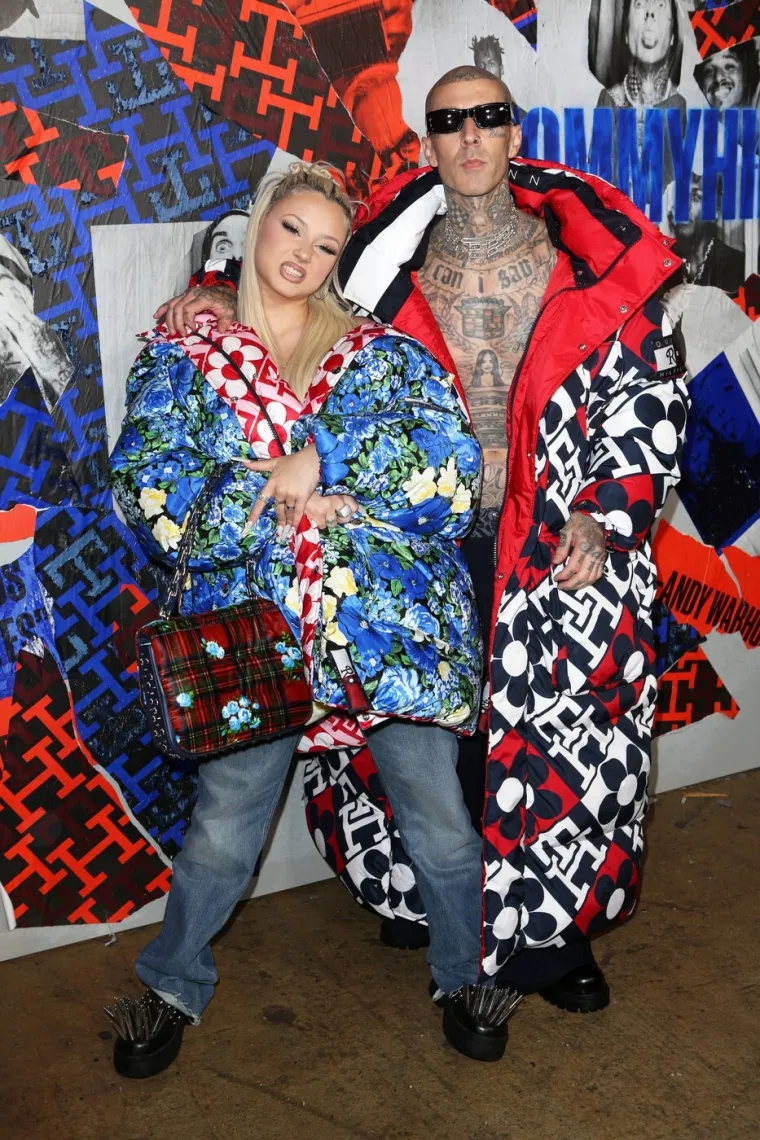 Tata joj kupuje seksi rublje, a ona provocira goli&scaron;avim objavama: Tko je zapravo Alabama Barker?