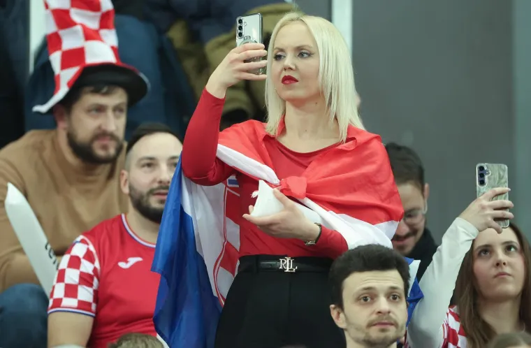 Zlatko Mate&scaron;a i njegova Blanka u prvom planu: Krcata Arena ponovno je glavna u gradu