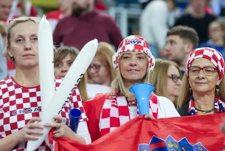 Zlatko Mate&scaron;a i njegova Blanka u prvom planu: Krcata Arena ponovno je glavna u gradu