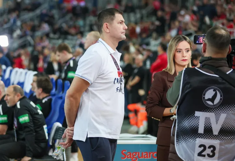 Zlatko Mate&scaron;a i njegova Blanka u prvom planu: Krcata Arena ponovno je glavna u gradu