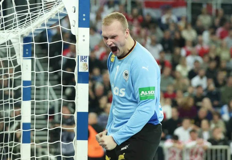 Na tribinama osvanula specijalna poruka za na&scaron;eg kapetana: Ovo niste vidjeli na TV-u