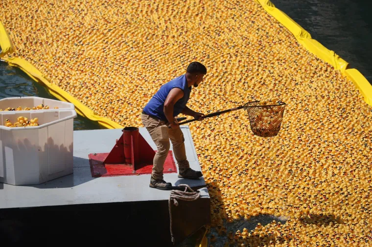 Prije 34 godine nesreća je poslala tisuće patkica oko svijeta: Nevjerojatno gdje su zavr&scaron;ile