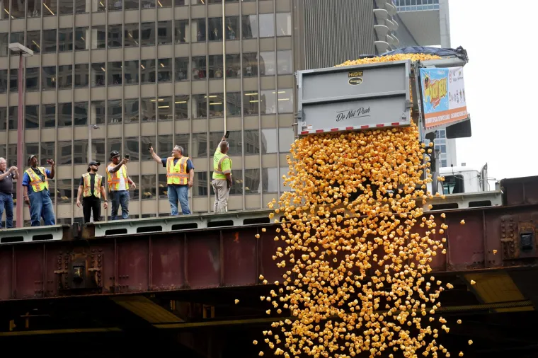 Prije 34 godine nesreća je poslala tisuće patkica oko svijeta: Nevjerojatno gdje su zavr&scaron;ile