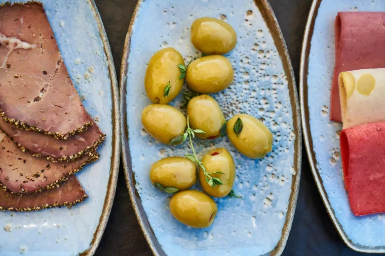 Mislite da jedete zdravo? Ovih 10 namirnica pune su skrivenih zamki