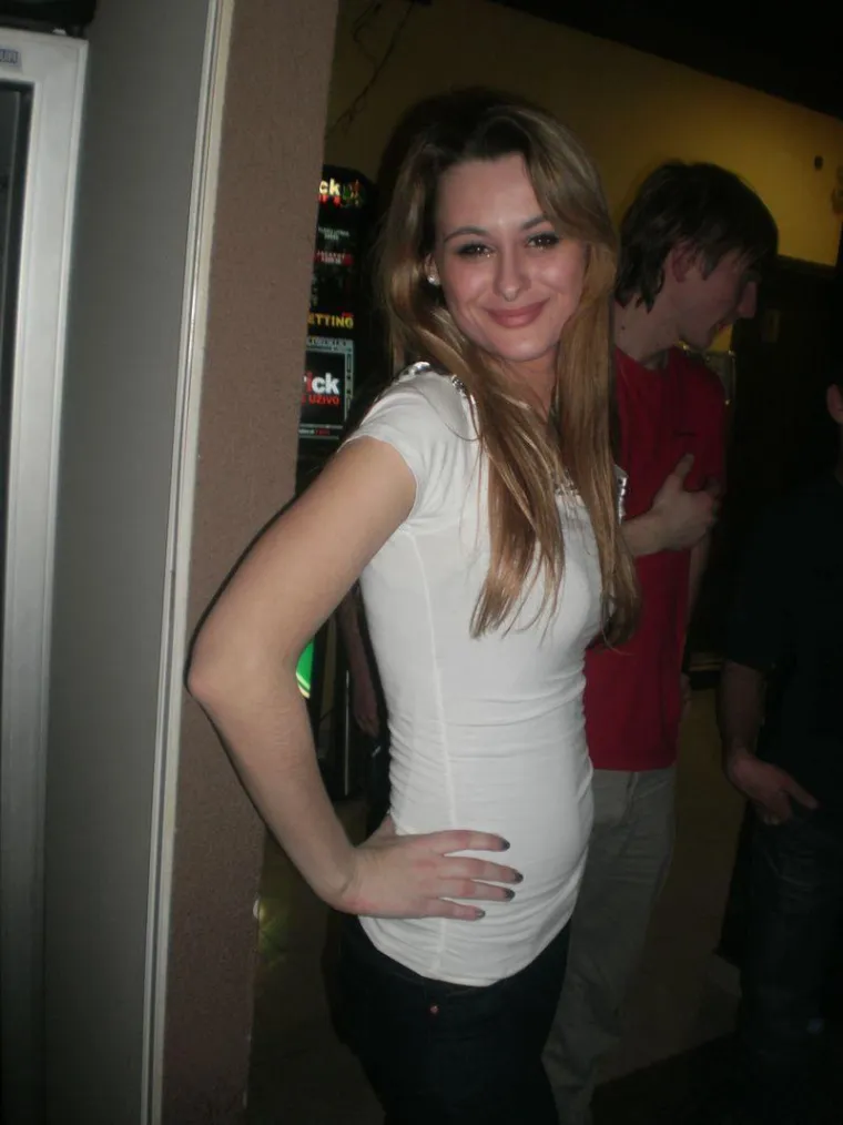 Ovako su Međimurci dočekali 2012.: Pogledajte elegantne kombinacije lijepih djevojaka