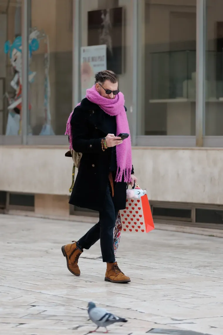 Dok se drugi smrzavaju zbog minusa, u Zadru se nose minice: Ljepotica u bundi pokorila &scaron;picu