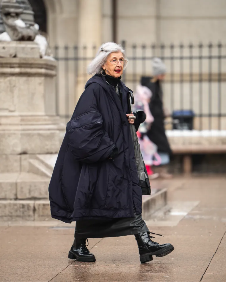 Dame u Zagrebu su se pripremile za hladnoću: Zasjale na &scaron;pici u crnom od glave do pete