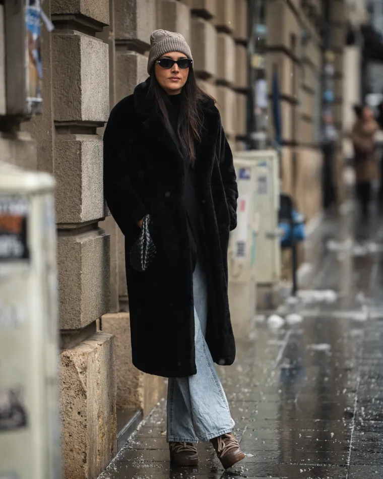 Dame u Zagrebu su se pripremile za hladnoću: Zasjale na &scaron;pici u crnom od glave do pete