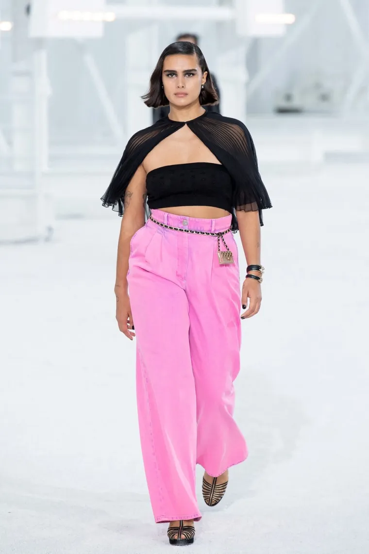 Bila je na dijeti da postane model, a onda je odustala i pokrenula revoluciju svojim oblinama