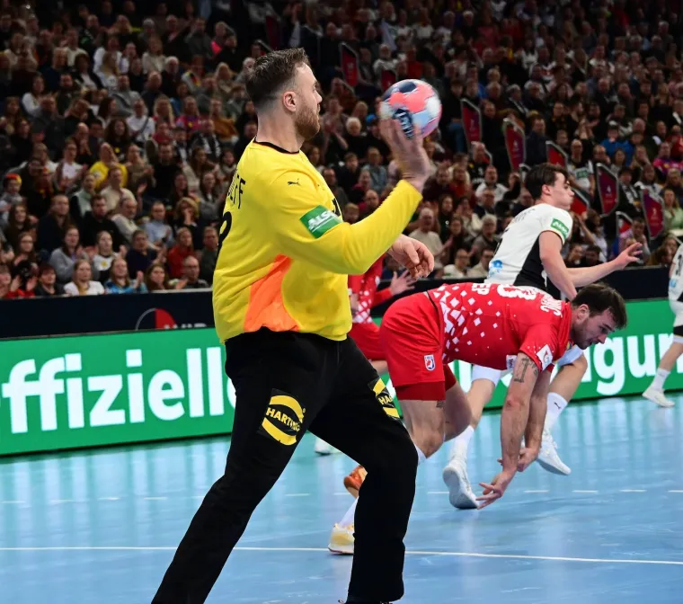 Kult reprezentacije: Hannover je vidio i koreografiju hrvatskih navijača na tribinama