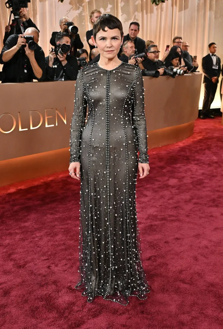 Prozirne haljine i dekoltei do pupka: Tko je zapalio crveni tepih na Zlatnim globusima?