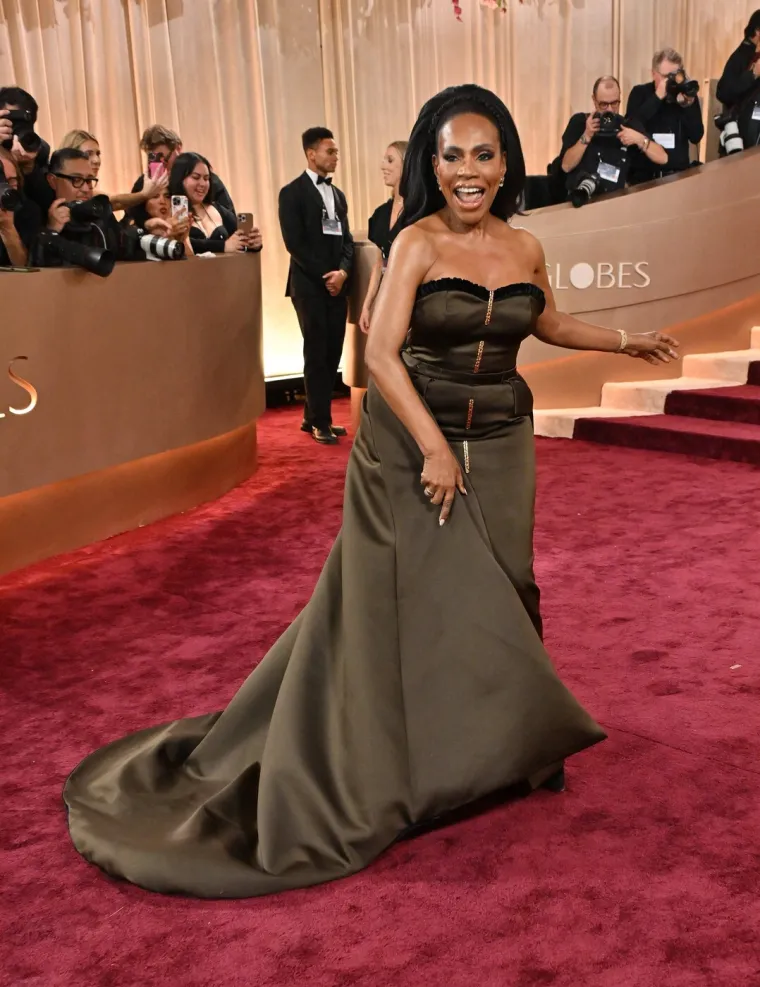 Prozirne haljine i dekoltei do pupka: Tko je zapalio crveni tepih na Zlatnim globusima?