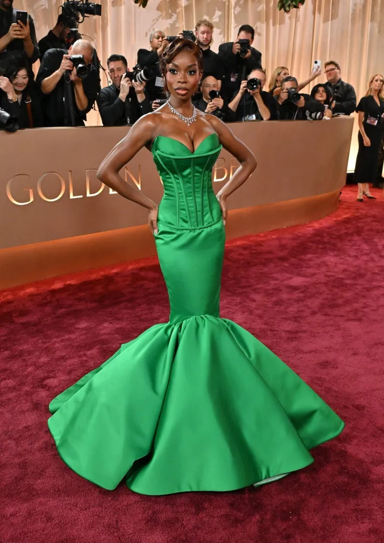 Prozirne haljine i dekoltei do pupka: Tko je zapalio crveni tepih na Zlatnim globusima?