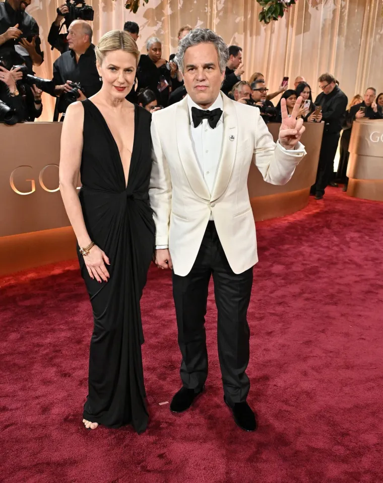 Nisu skidali ruke jedni s drugih: Ovi parovi su pokazali kako izgleda romantika u Hollywoodu