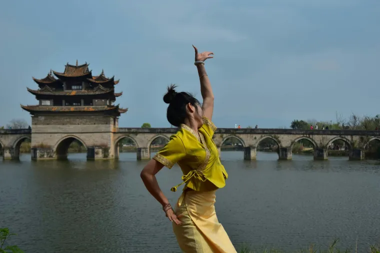 Va&scaron; ormar govori vi&scaron;e nego &scaron;to mislite: Boje koje nosite otkrivaju va&scaron;u osobnost