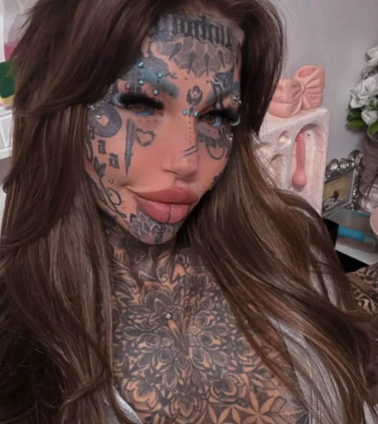 Zbog tetovaža je ostala bez vida i potro&scaron;ila pravo bogatstvo: Sada se odlučila na &scaron;okantan potez