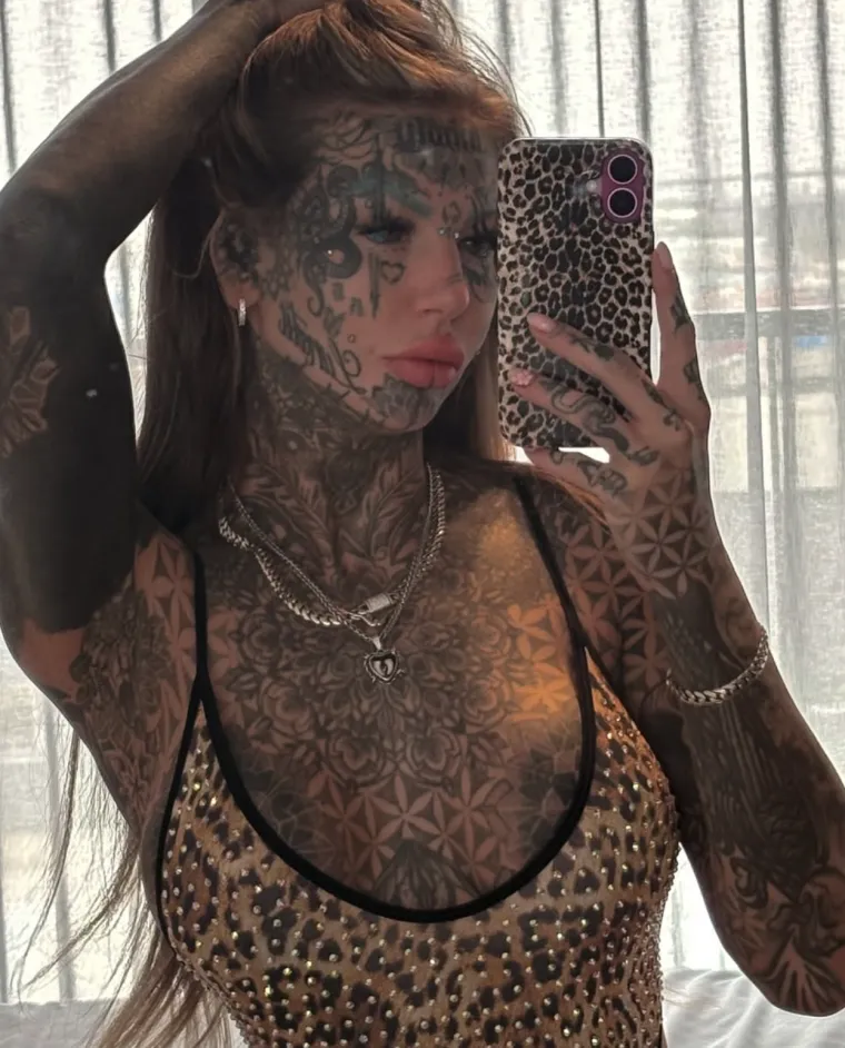 Zbog tetovaža je ostala bez vida i potro&scaron;ila pravo bogatstvo: Sada se odlučila na &scaron;okantan potez