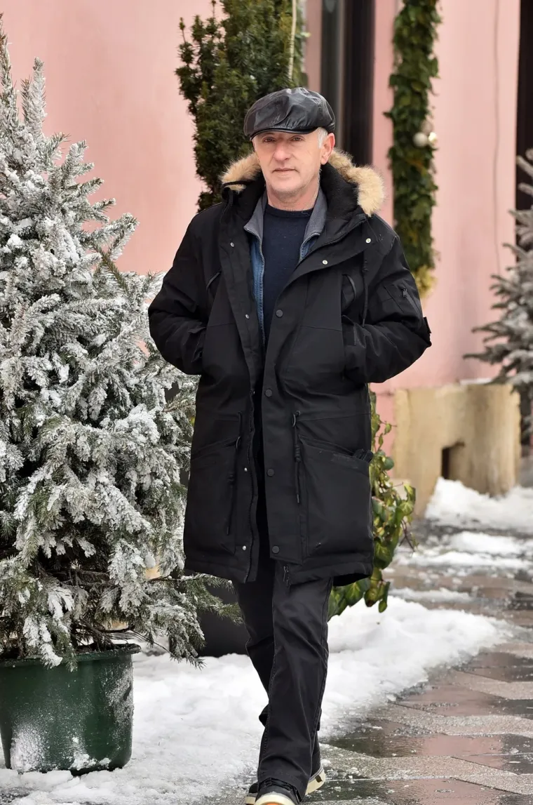 Zgodni par ukrao show: Brineta u smeđoj bundi i markantni mladić plijenili pažnju u Varaždinu