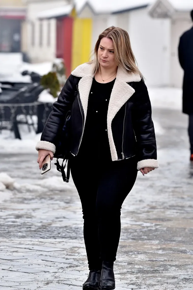 Zgodni par ukrao show: Brineta u smeđoj bundi i markantni mladić plijenili pažnju u Varaždinu