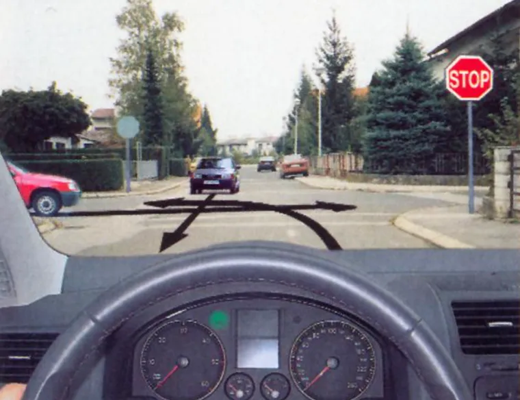 Svaki vozač mora točno rije&scaron;iti prometna raskrižja: Ako na nekom pogrije&scaron;i&scaron;, vrati dozvolu