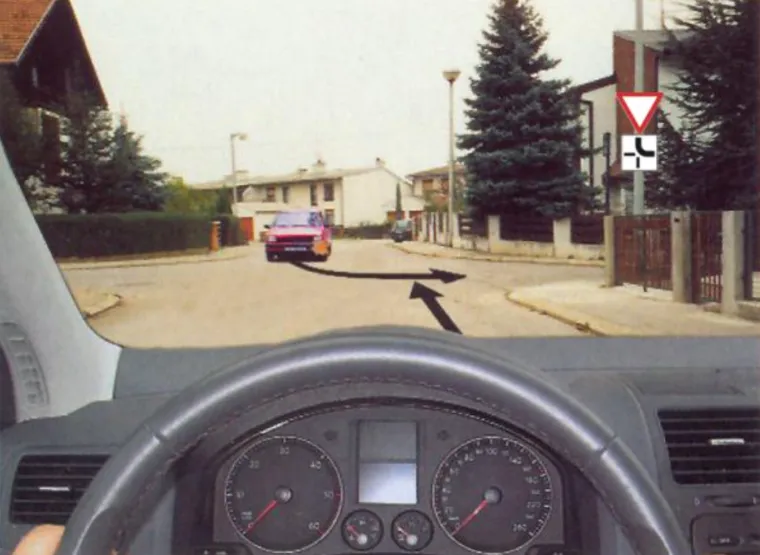 Svaki vozač mora točno rije&scaron;iti prometna raskrižja: Ako na nekom pogrije&scaron;i&scaron;, vrati dozvolu