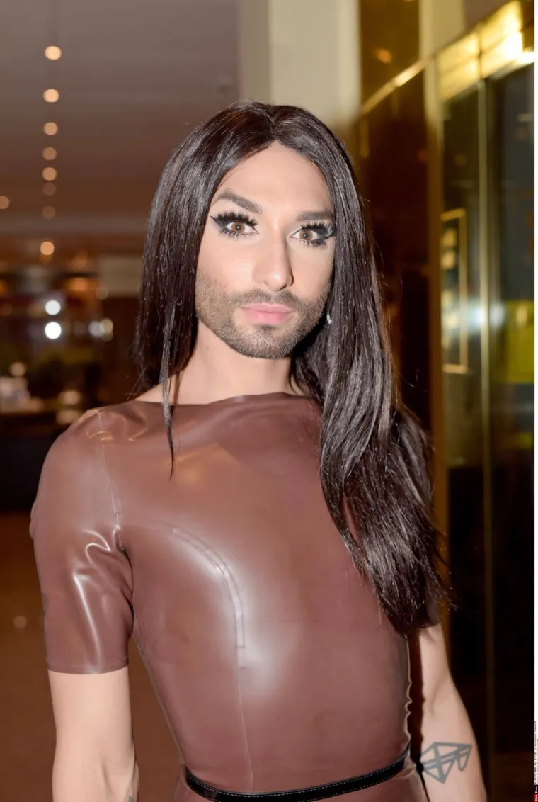 Bradata žena &scaron;okirala najnovijom odlukom: Ovako je Conchita izgleda prije nego se proslavila