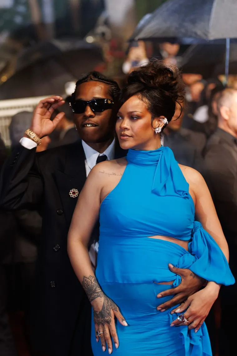 Rihanna nikad bolje nije izgledala: Trudnoća ne mora značiti odricanje od stila