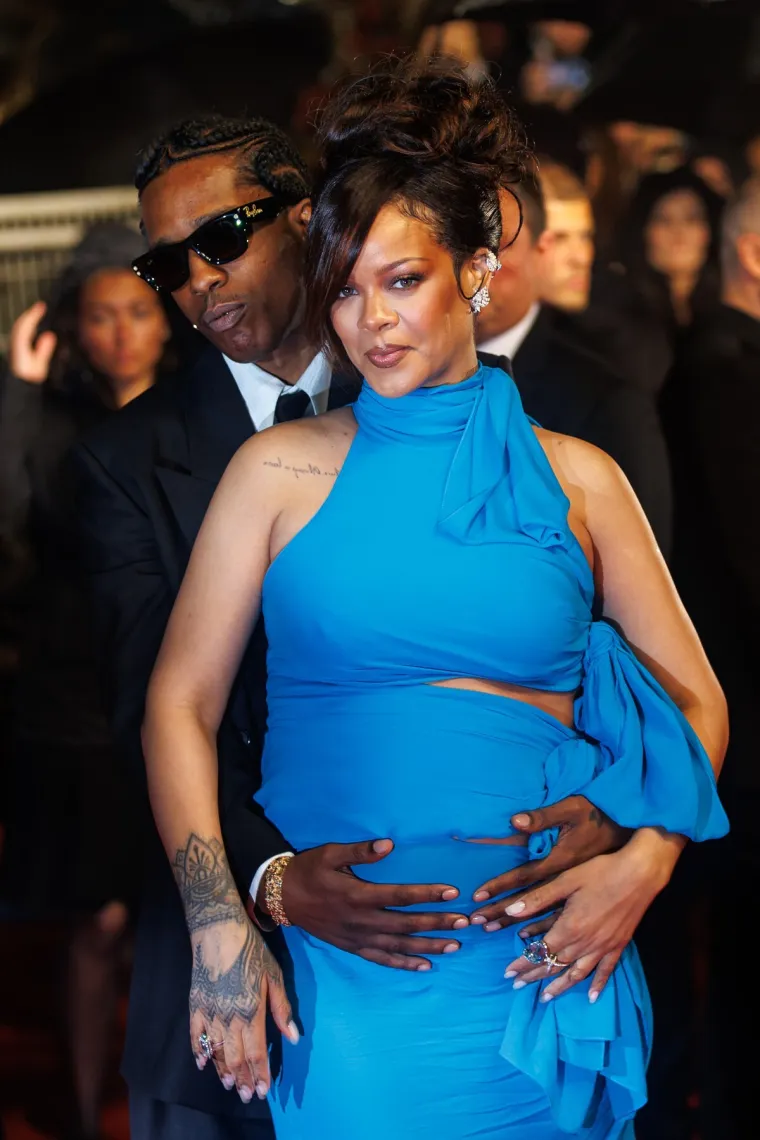 Rihanna nikad bolje nije izgledala: Trudnoća ne mora značiti odricanje od stila