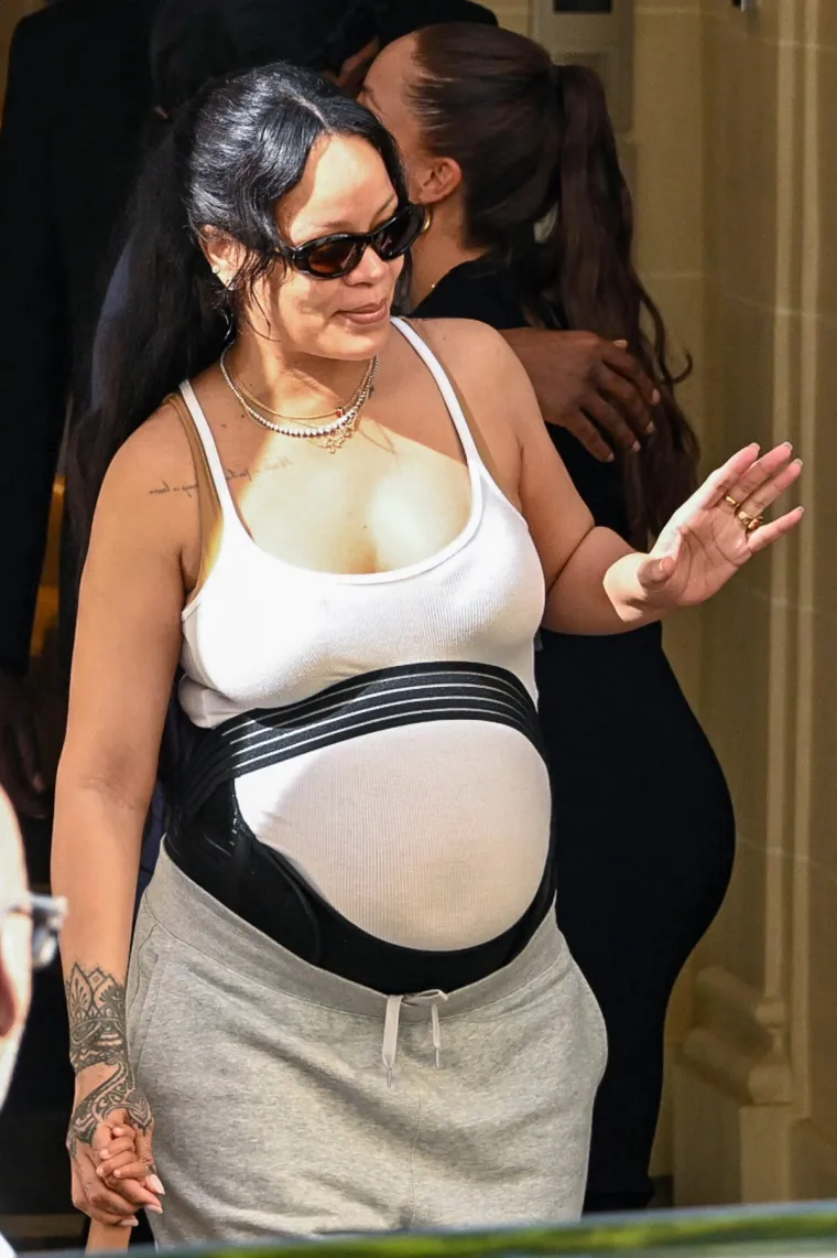 Rihanna nikad bolje nije izgledala: Trudnoća ne mora značiti odricanje od stila