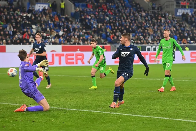 Kramarić niti jedan gol nije ovako ludo proslavio! Nijemci: 'O moj Bože! &Scaron;to radi ovaj tip?!'