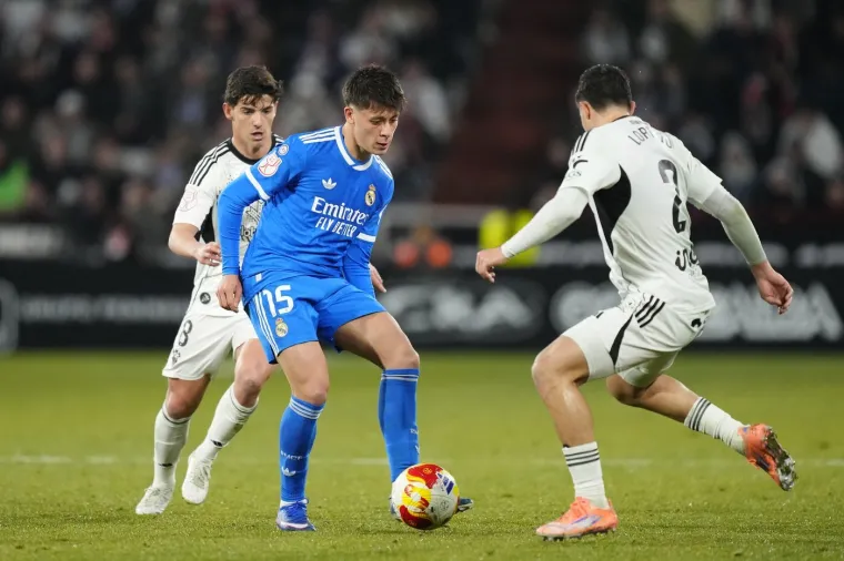 Uplakana lica zvijezda Reala govore sve! Ovako se nisu osramotili desetljećima