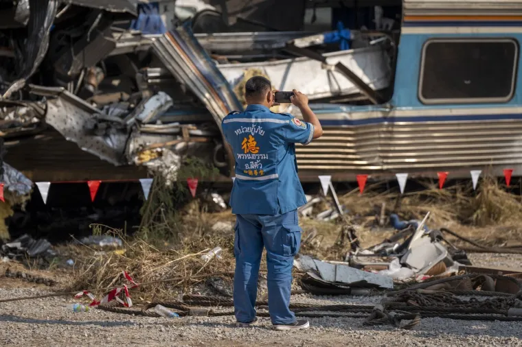 Stravični prizori tragedije: Vlak zdrobljen, a najmanje 32 osobe poginule