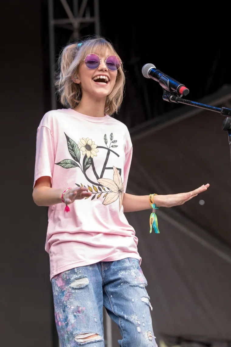 Kao djevojčica hrapavog glasa s ukuleleom osvojila je svijet: Ovako sada izgleda