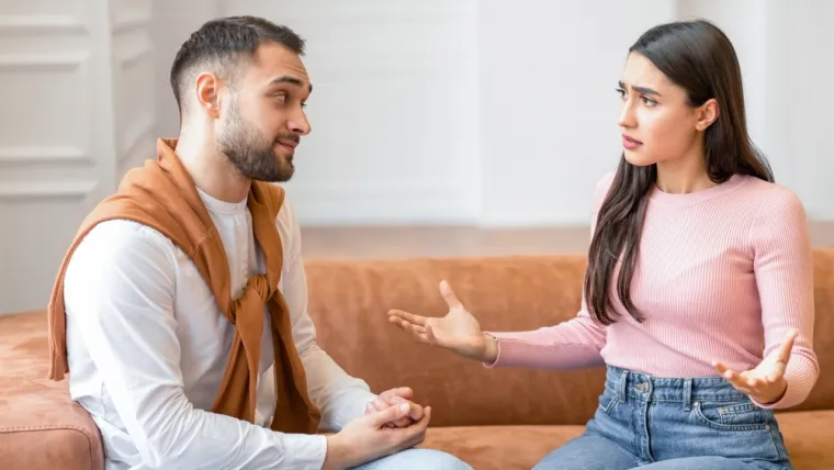 Prepoznajte opasnost: 26 znakova koji otkrivaju da je va&scaron;a veza postala toksična