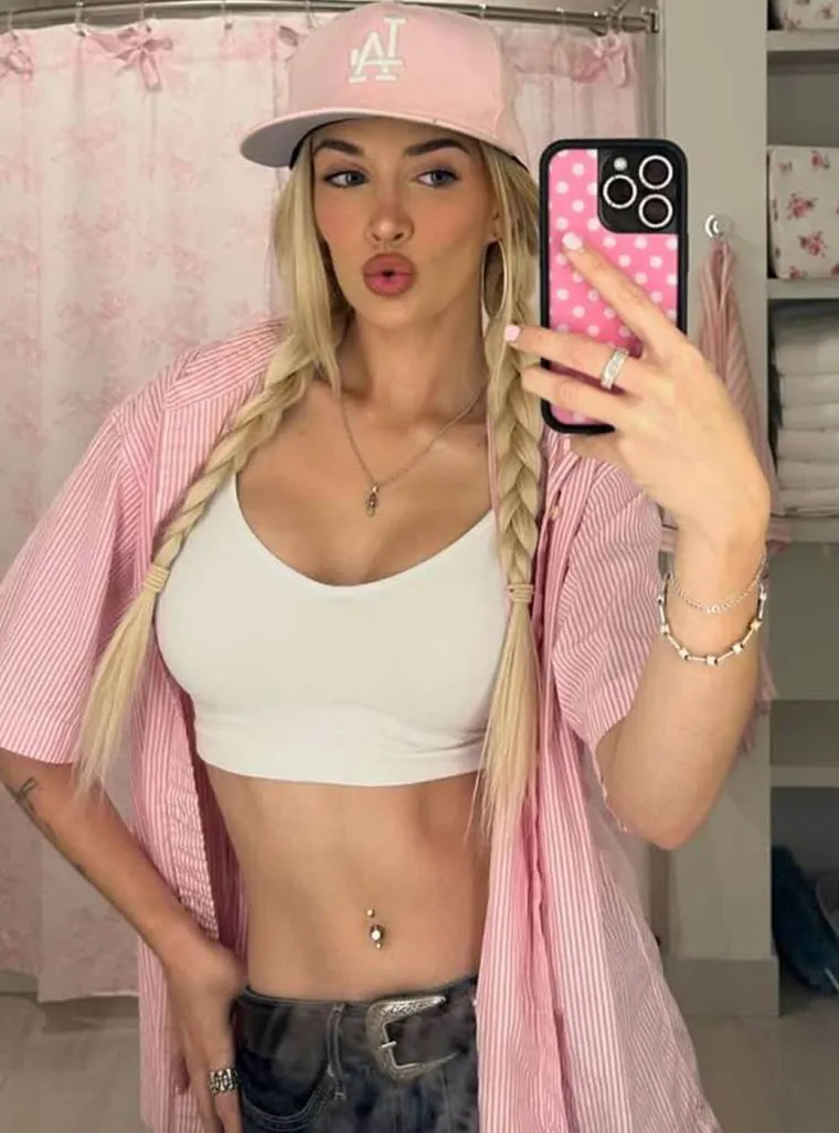 Starija kći Charlieja Sheena progovorila o zahvatima i mlađoj sestri: 'Hoda s mojim biv&scaron;im!'