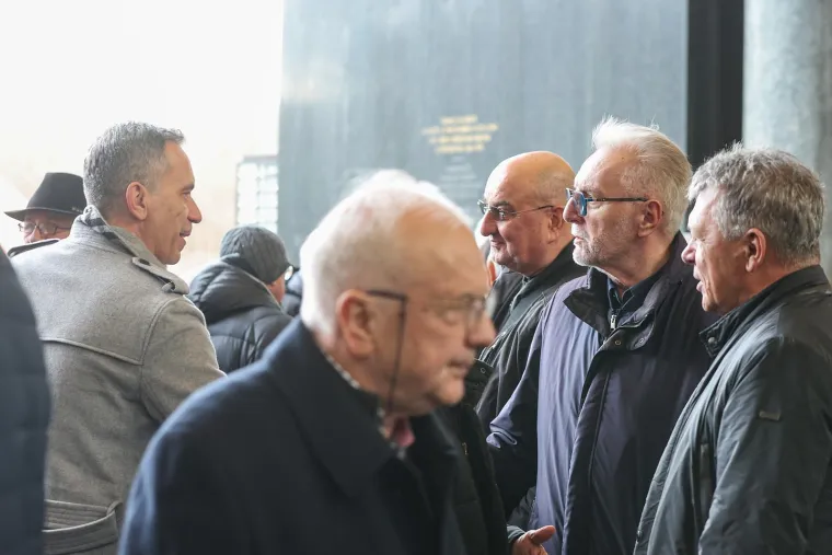 Posljednji ispraćaj zagrebačke legende: Tomislav Svetina prvi puta u javnosti nakon ostavke
