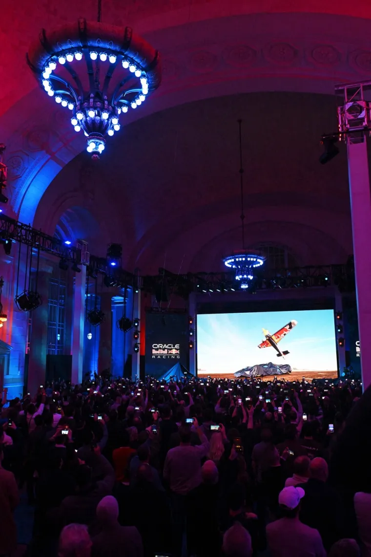 Predstavljen prvi bolid Formule 1 za novu sezonu! Jedan detalj sve odu&scaron;evio: Ulazimo u novu eru